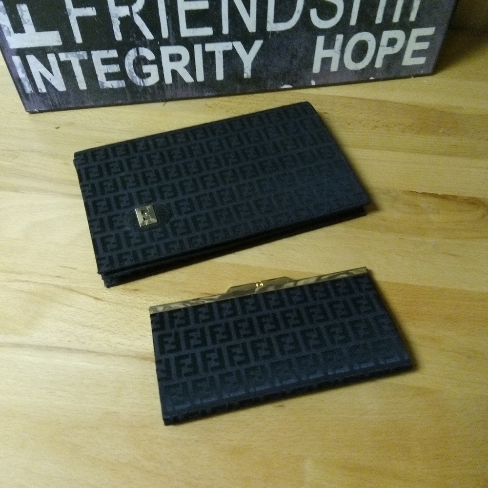 Women's Vintage Black Clutch Purse with Matching Billfold Wallet